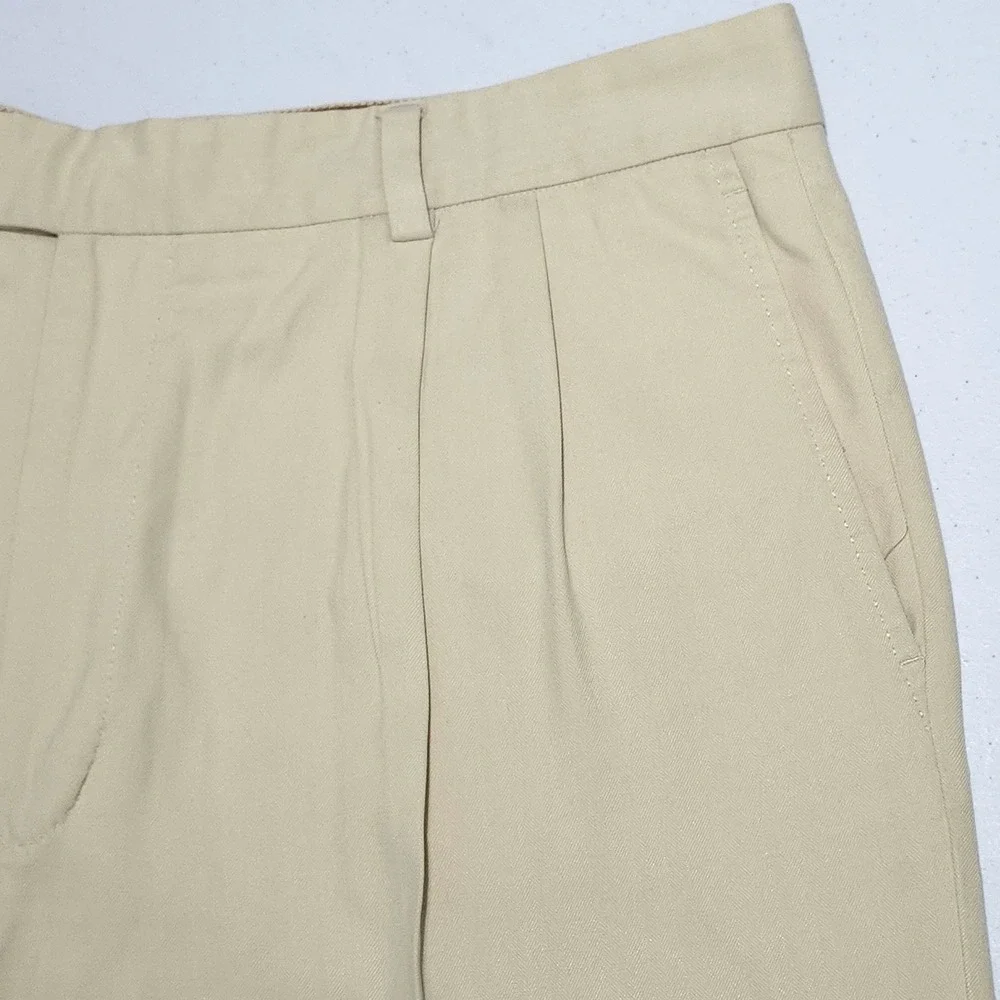 Tommy Bahama Silk Cotton Blend Pleated Herringbone Shorts Mens 38 Cream Y2K